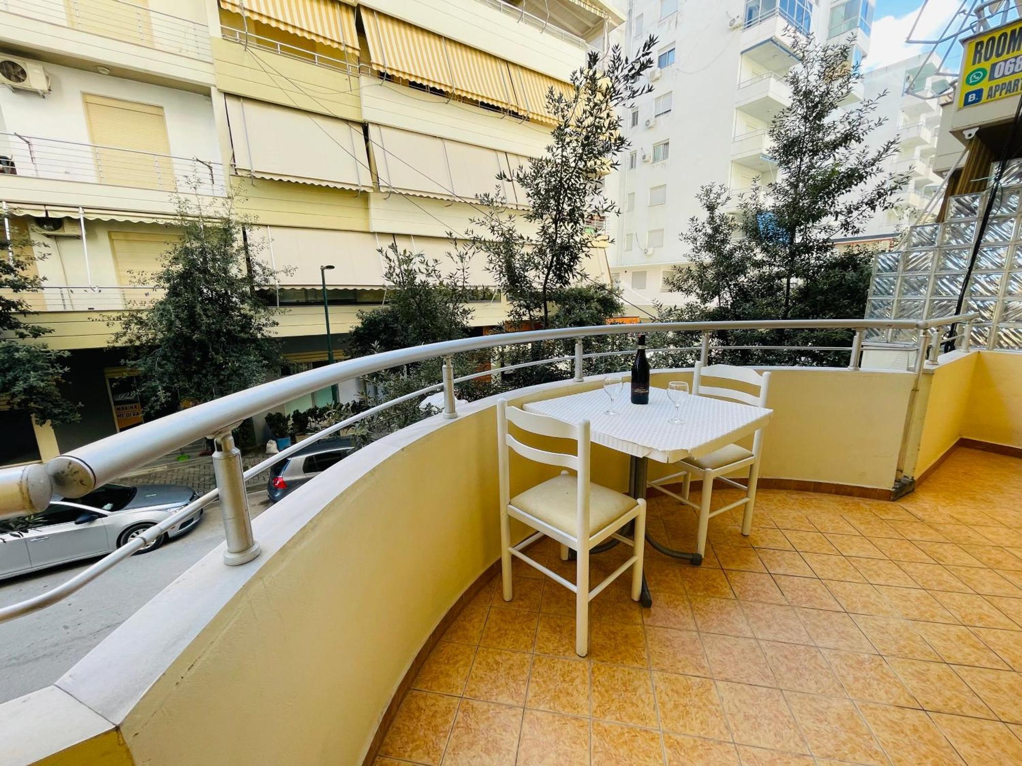 Noa Apartments Влёра Экстерьер фото